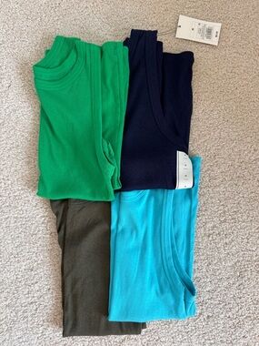 A New Day FOUR Women’s Blue, Green, Olive and Navy Tank Tops Size Medium